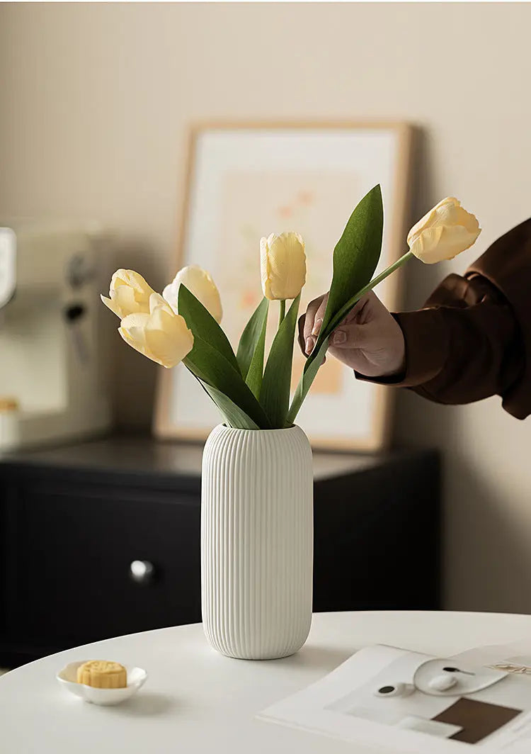 Ceramic vase, Vertical Pattern High-grade Appearance Dropshipman