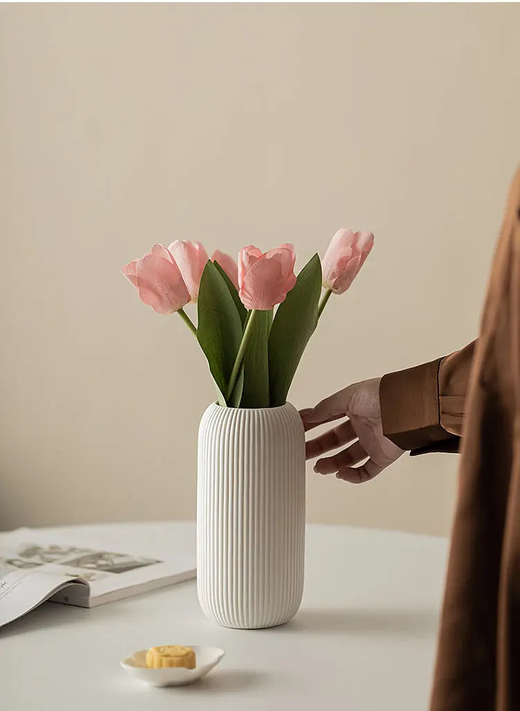 Ceramic vase, Vertical Pattern High-grade Appearance Dropshipman