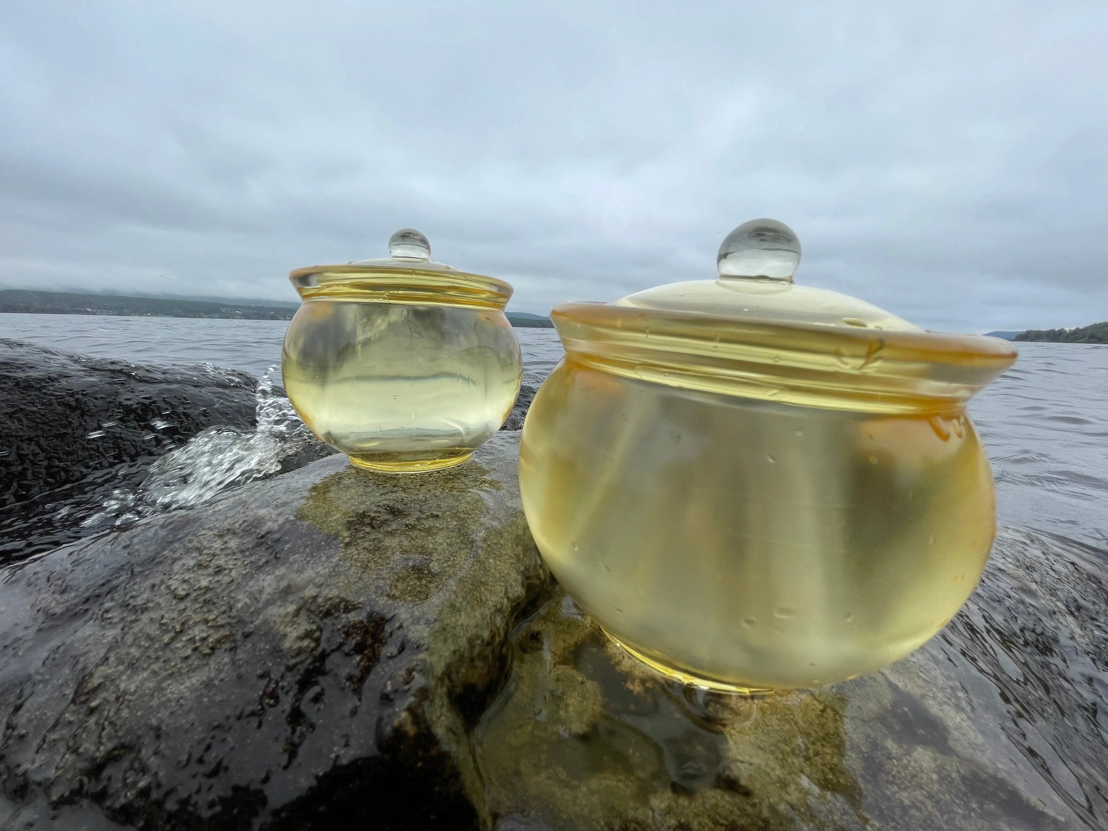 Utsøkt håndlaget dekorativ epoxy krukke med lokk (Kopi) Epoxy-Crafts