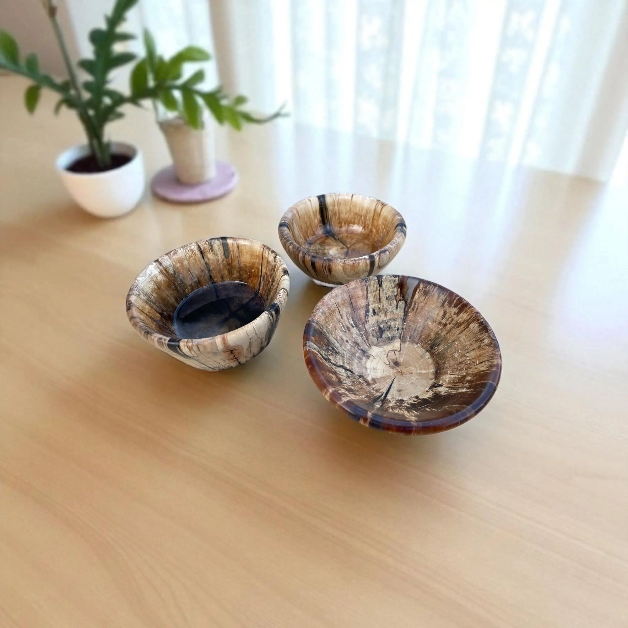 Hånddreid bjørkeskål med sort epoxy Epoxy-Crafts