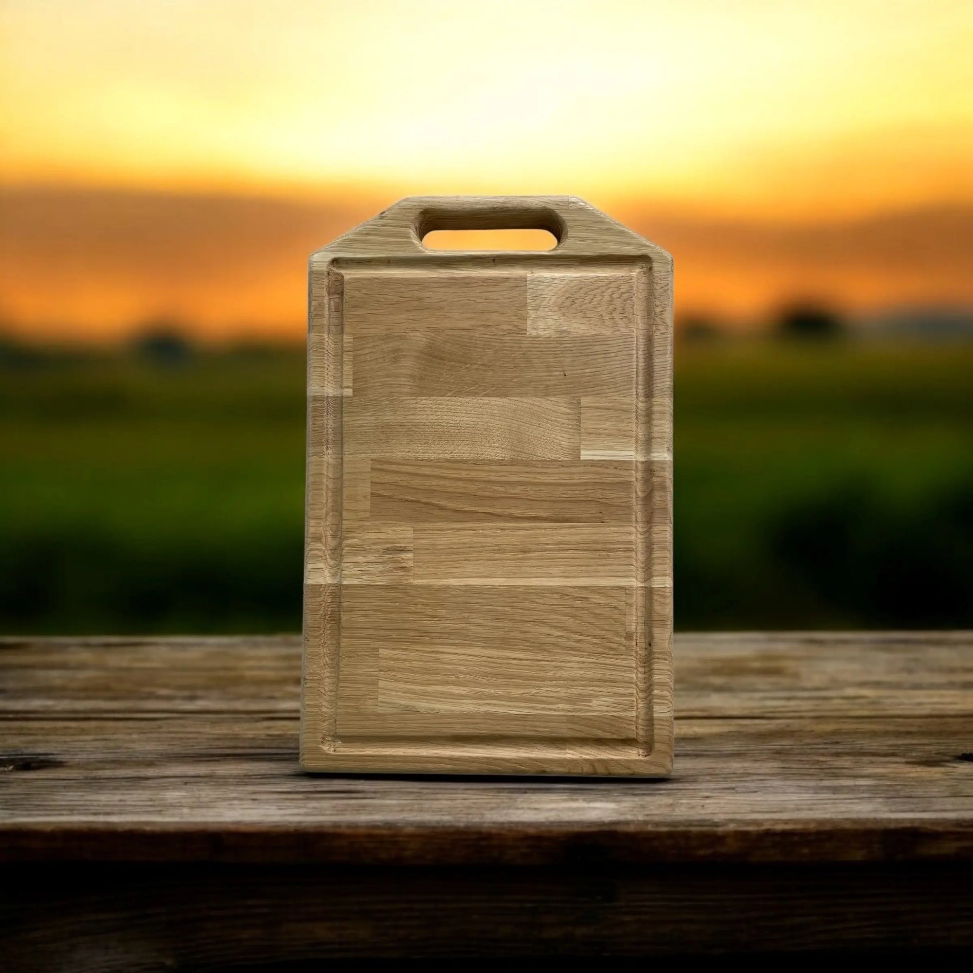 Håndlaget Skjærefjøl i Eik – Norsk design | 40×25×3 cm | Bærekraftig Kjøkkenutstyr Epoxy-Crafts