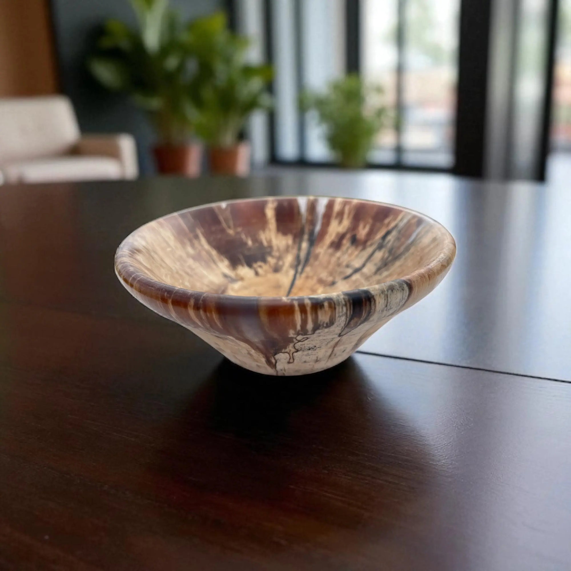 Hånddreid bjørkeskål med sort epoxy Epoxy-Crafts